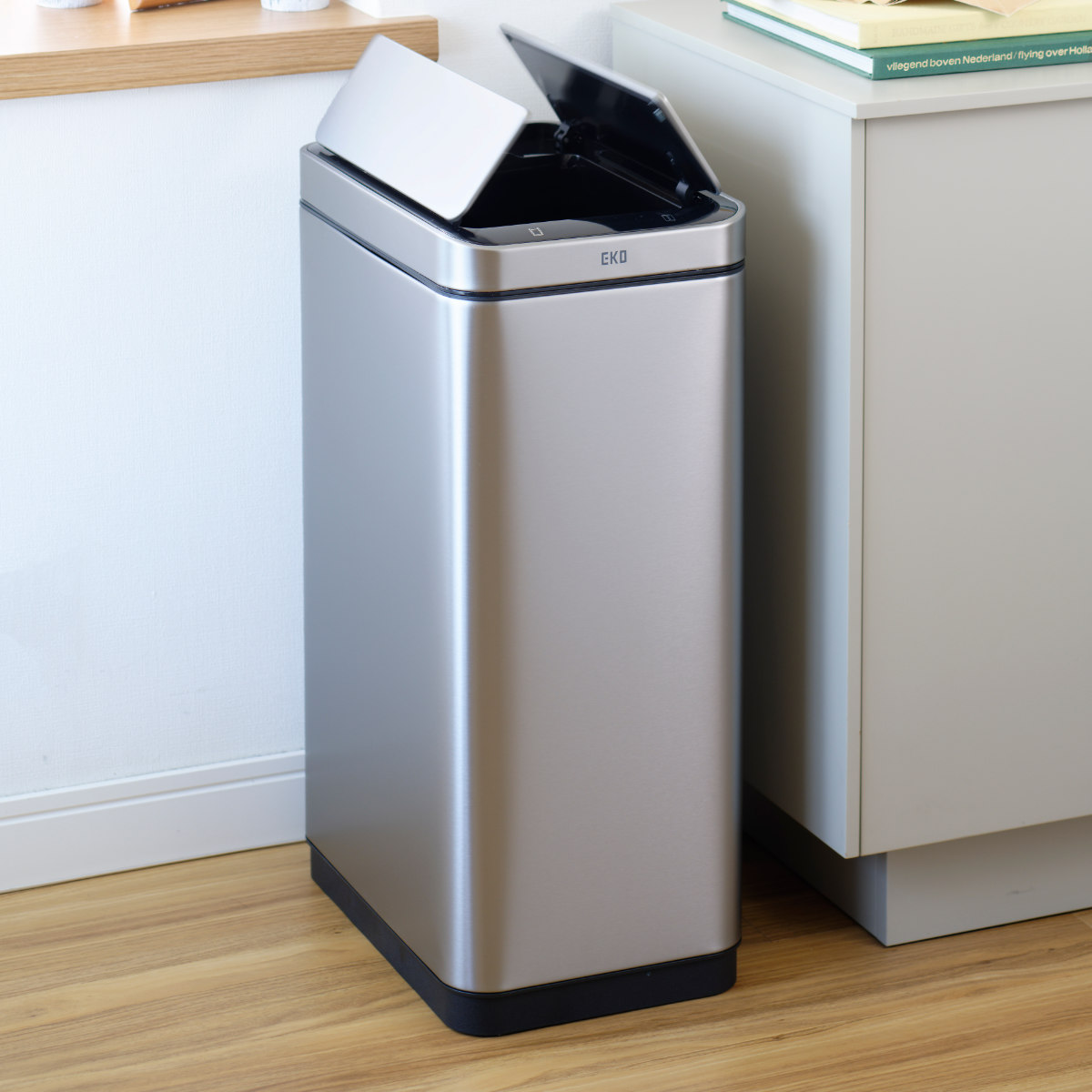 EKO（イーケーオー） ゴミ箱 45L エックスウィング センサー式