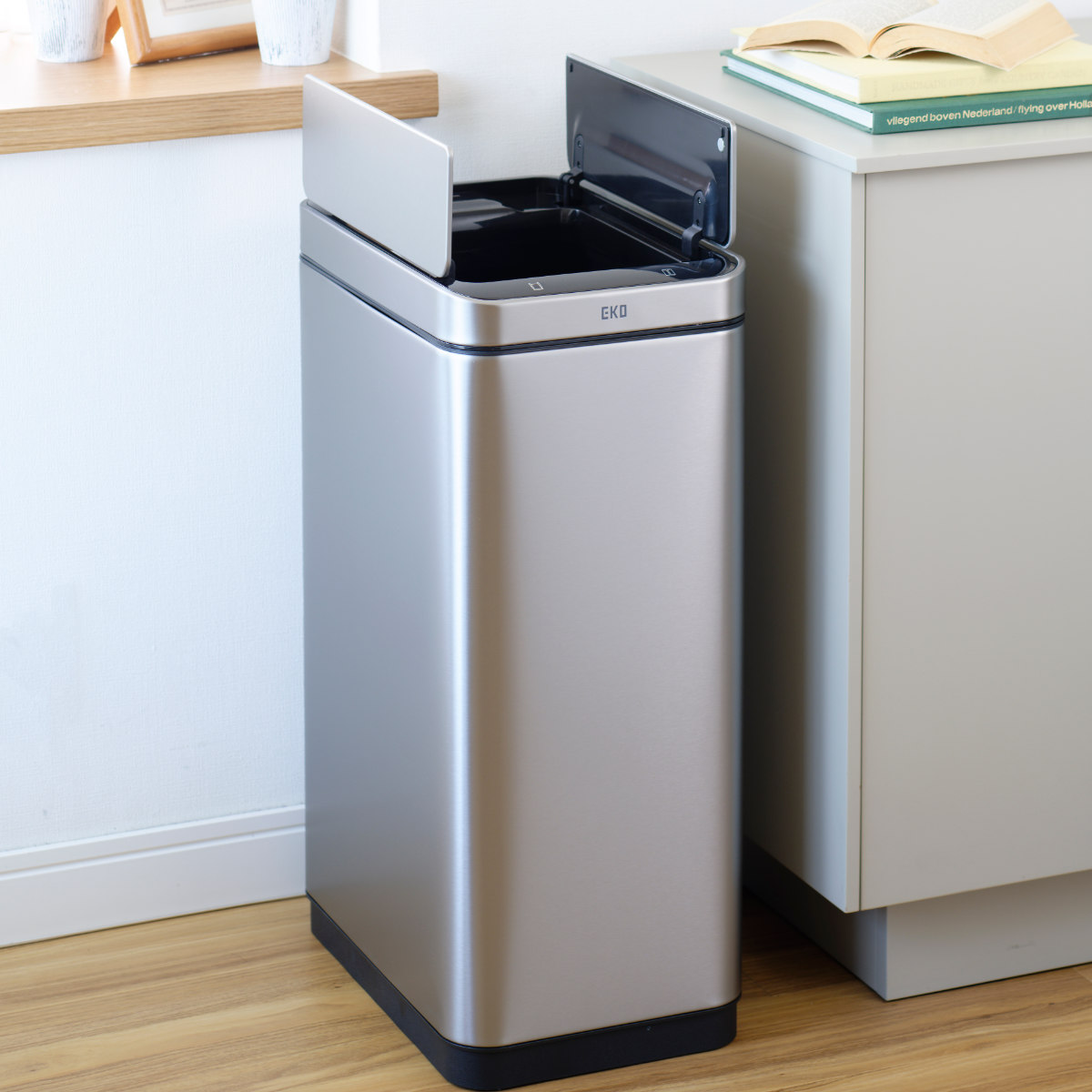 EKO（イーケーオー） ゴミ箱 45L エックスウィング センサー式
