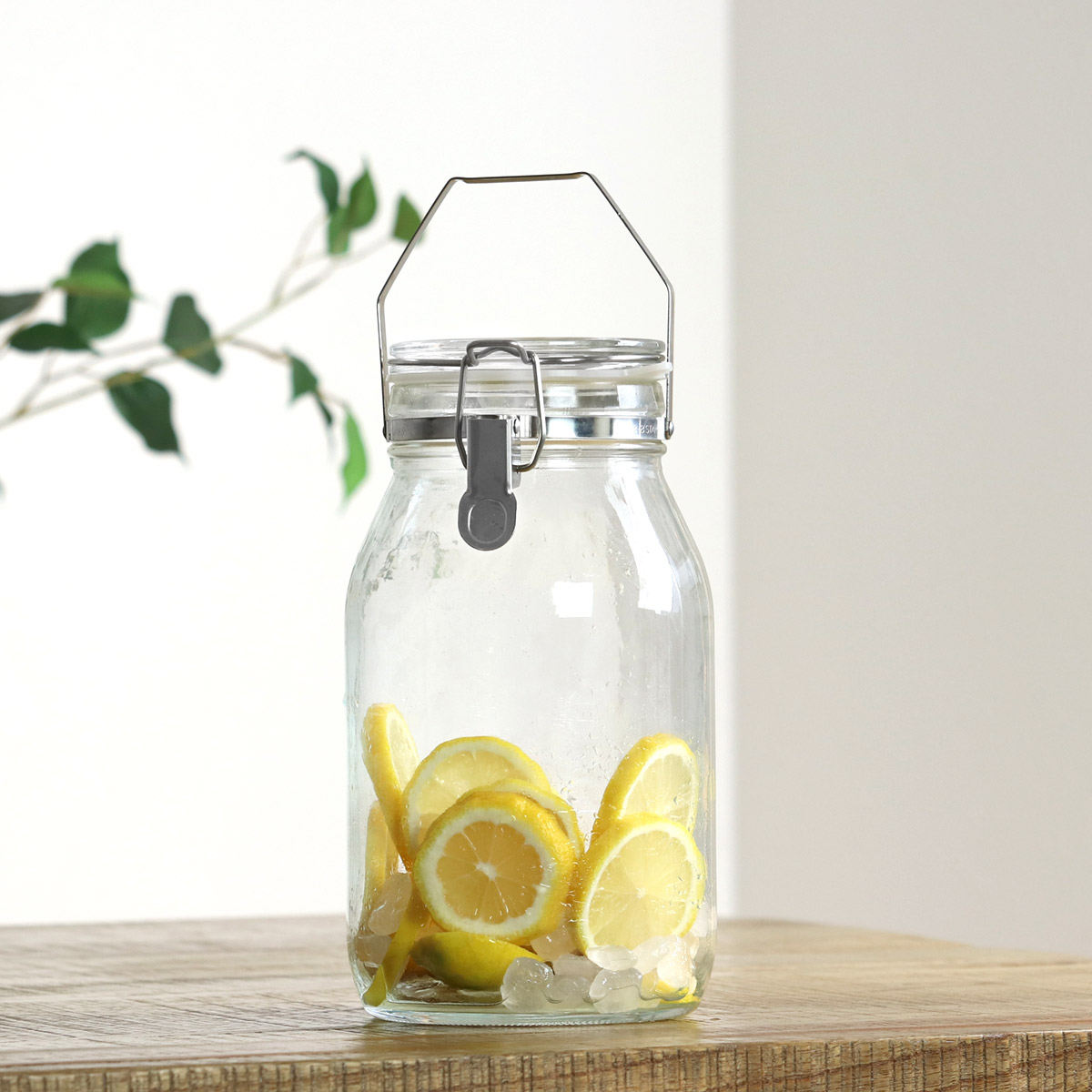 果実酒びん 2L 取手付密封びん セラーメイト （ 日本製 ガラス 密閉