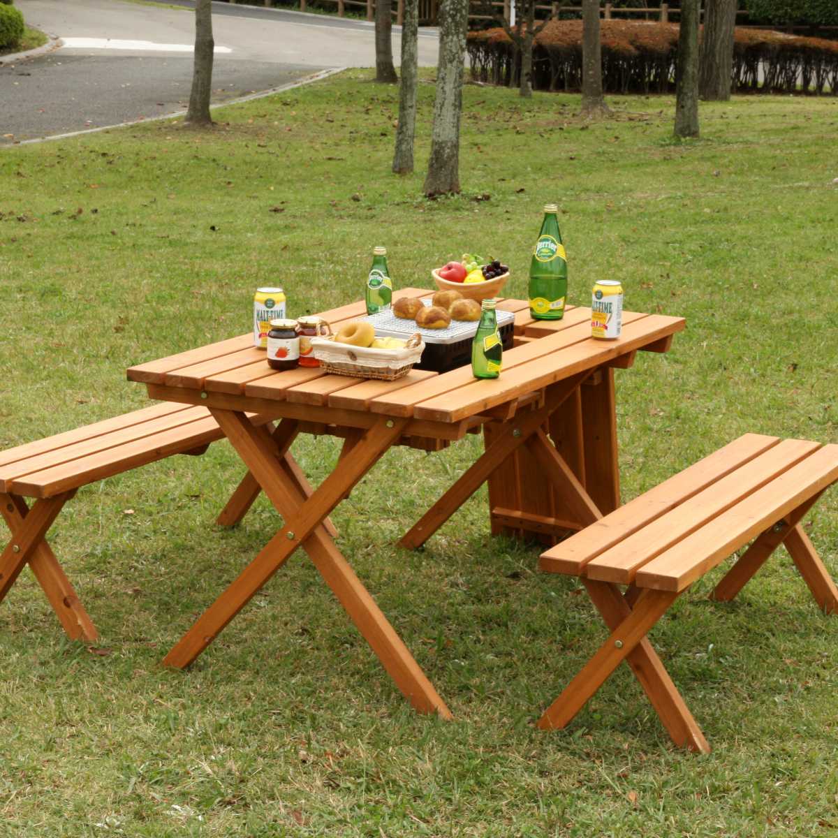 【リサイクルサービス八光】 幅120cm【半額以下】杉材 BBQガーデンテーブル＆ベンチ 3点セット コンロ設置可 超目玉】新品の半額以下！杉材 BBQガーデンテーブル＆ベンチ 3点セット