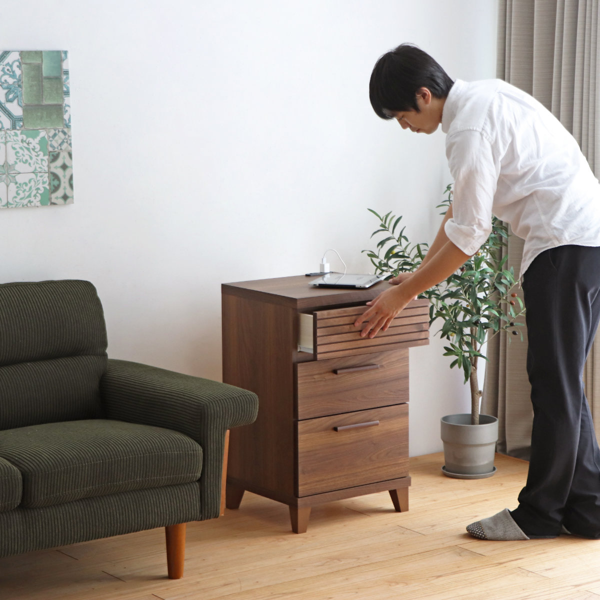 東馬（Tohma） チェスト 3段 コンセント付 テクター 幅44cm （ 収納棚