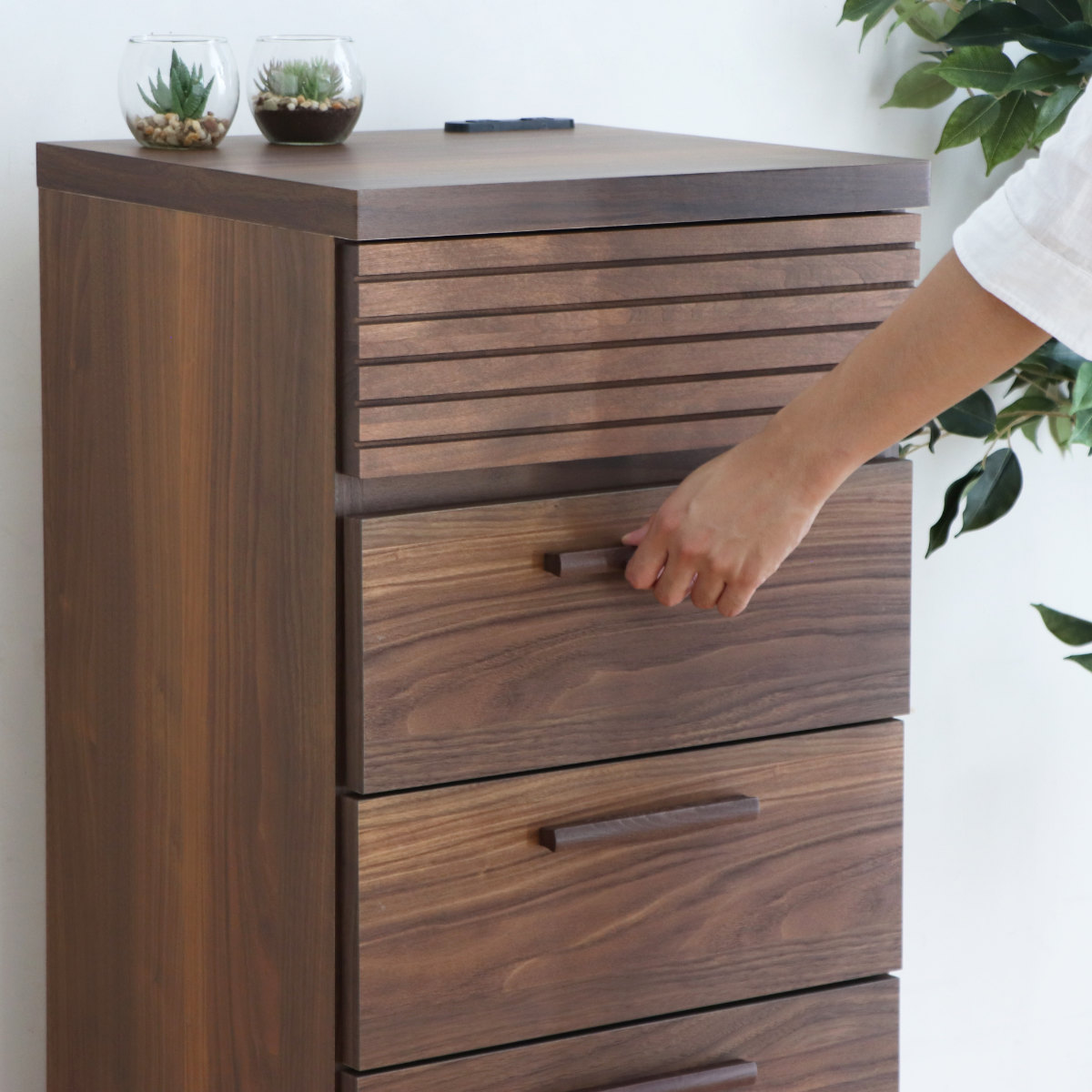 東馬（Tohma） チェスト 5段 コンセント付 テクター 幅44cm （ 収納棚