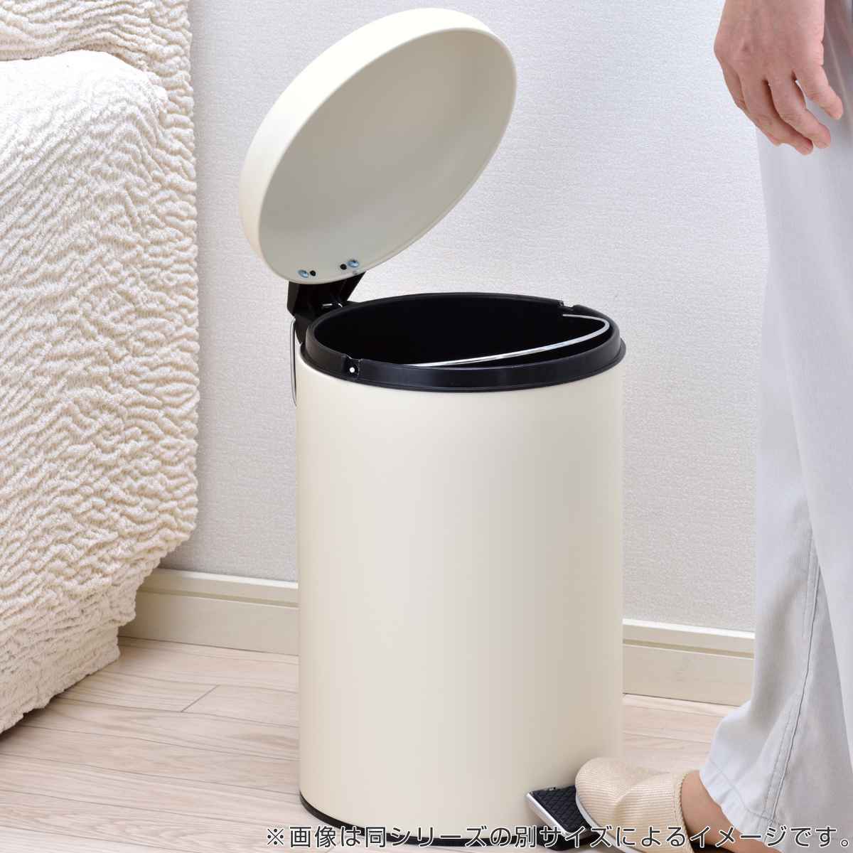 消火栓 ペダル式 ゴミ箱 ペダル式 車輪付き 木目調 蓋付き ゴミ箱 ごみ箱 分別 缶 カン エコ