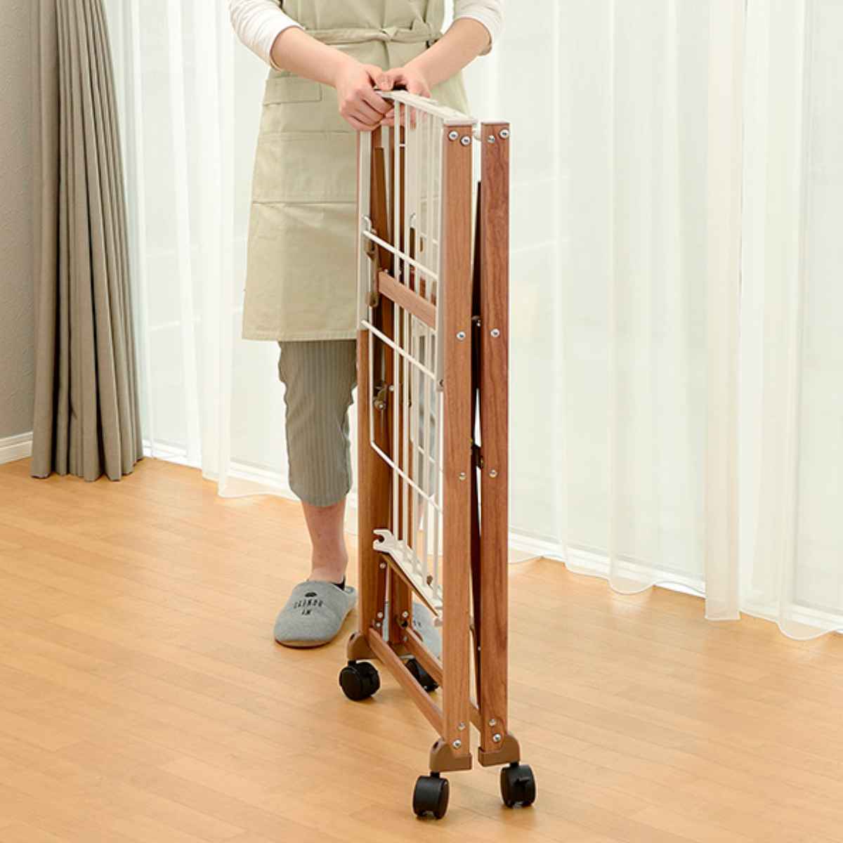 木製折り畳み洗濯物干し　ザラホーム リッチェル（Richell） 物干し 室内 コンパクト ファニチャースタイル
