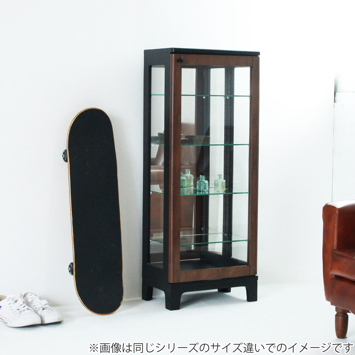 塩川光明堂 コレクションラック ショーケース ウォールナット扉 背面