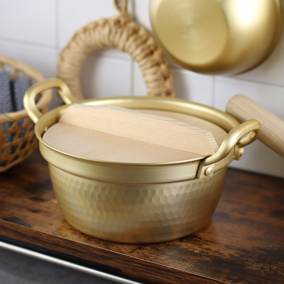 北陸アルミニウム 両手鍋 18.5cm 小伝具 アルミ段付鍋 木蓋付 日本製