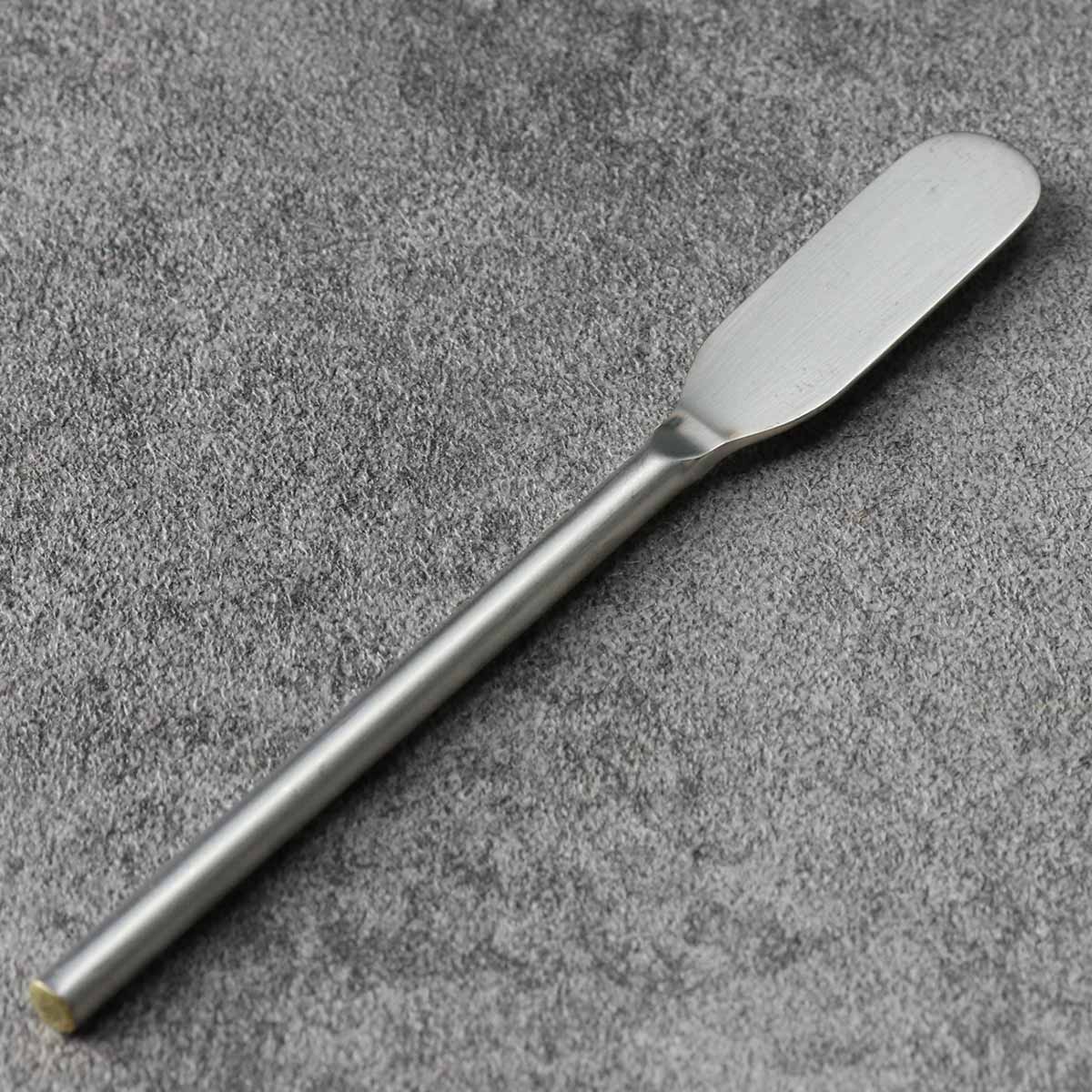 工房アイザワ 円 黄銅洋食器 バターナイフ 銀仕上 （ aizawa 日本製