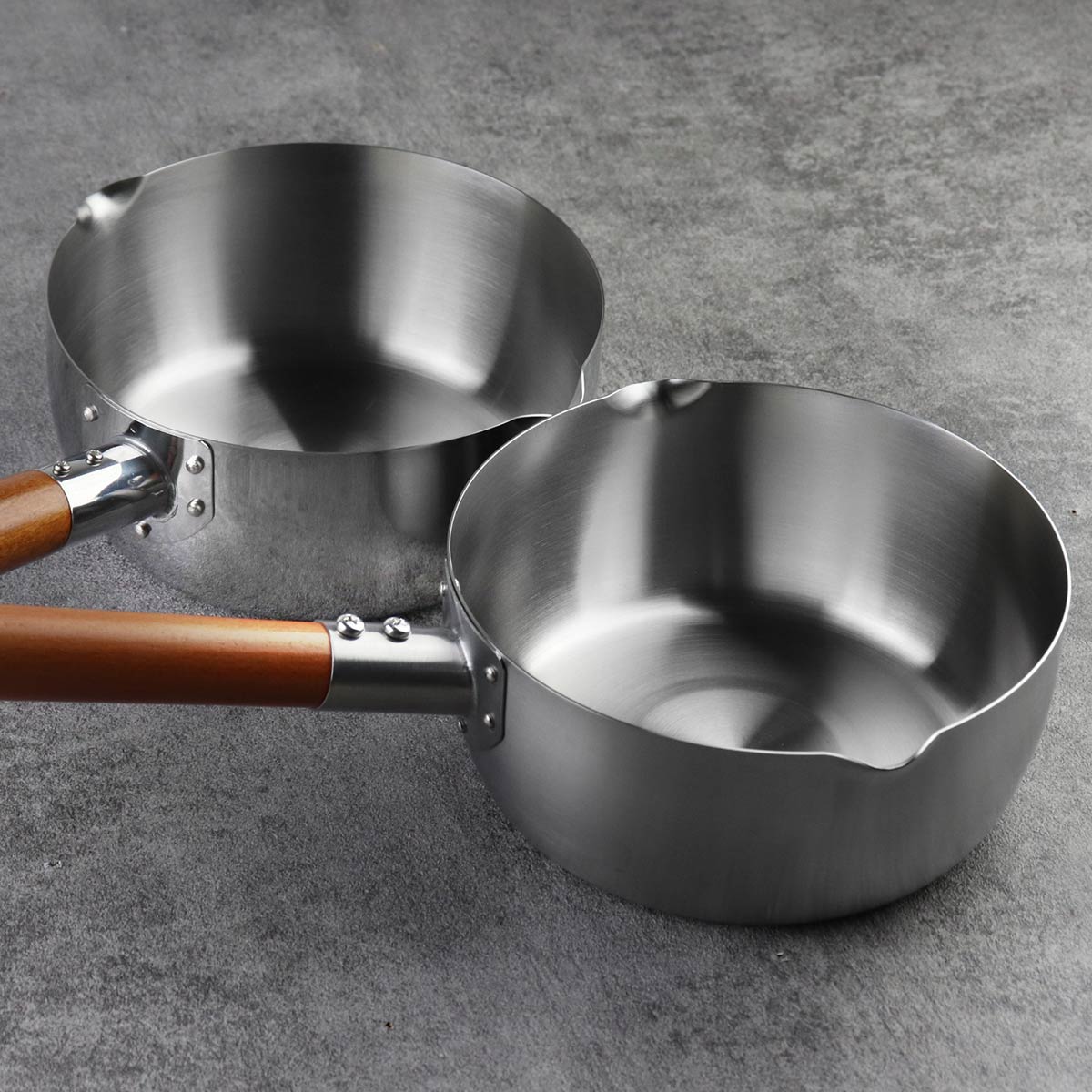 工房アイザワ ブラックピーマン 200V 雪平鍋 16cm （ aizawa