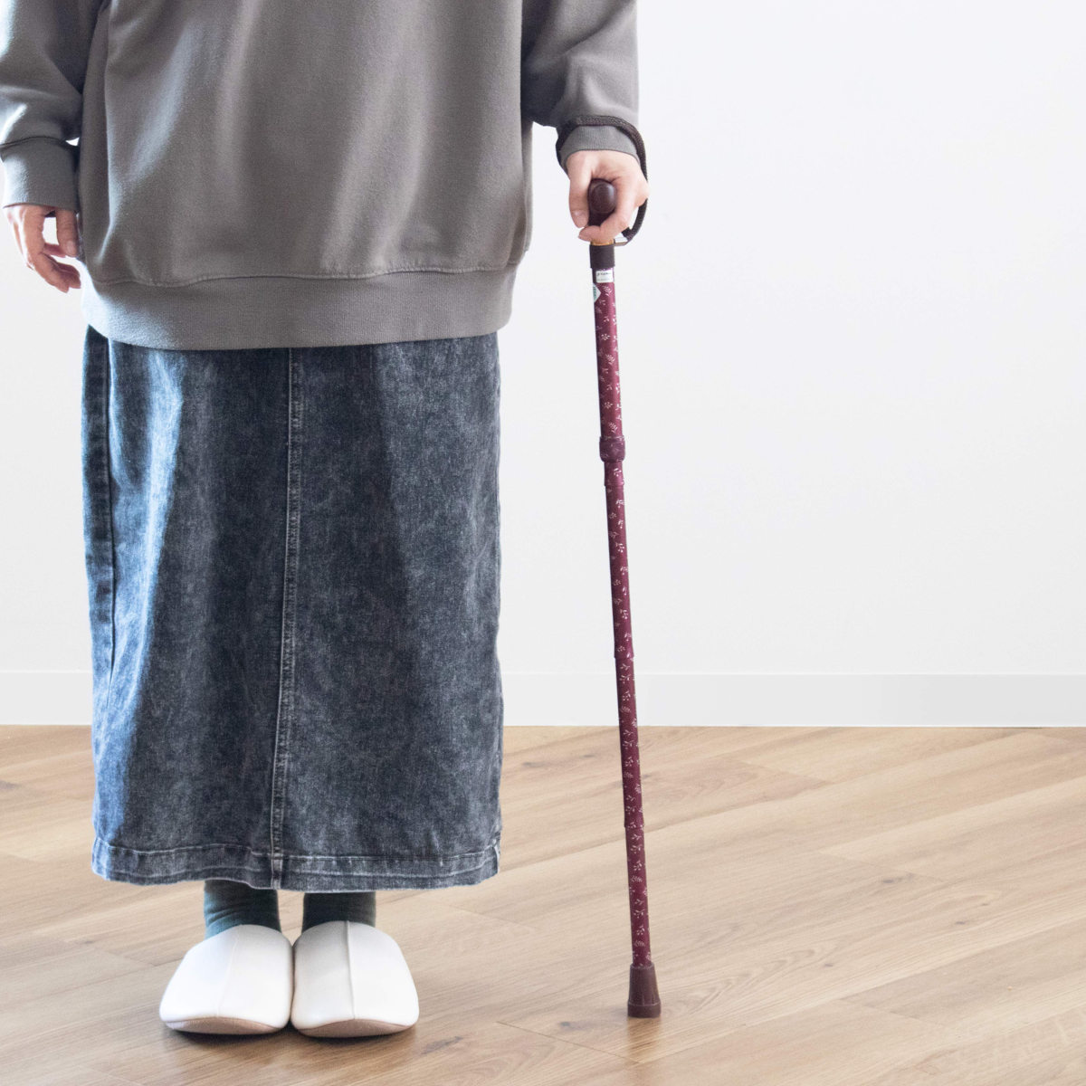 フジホーム 杖 ベーシック 折りたたみ 軽量 女性 おしゃれ ステッキ 