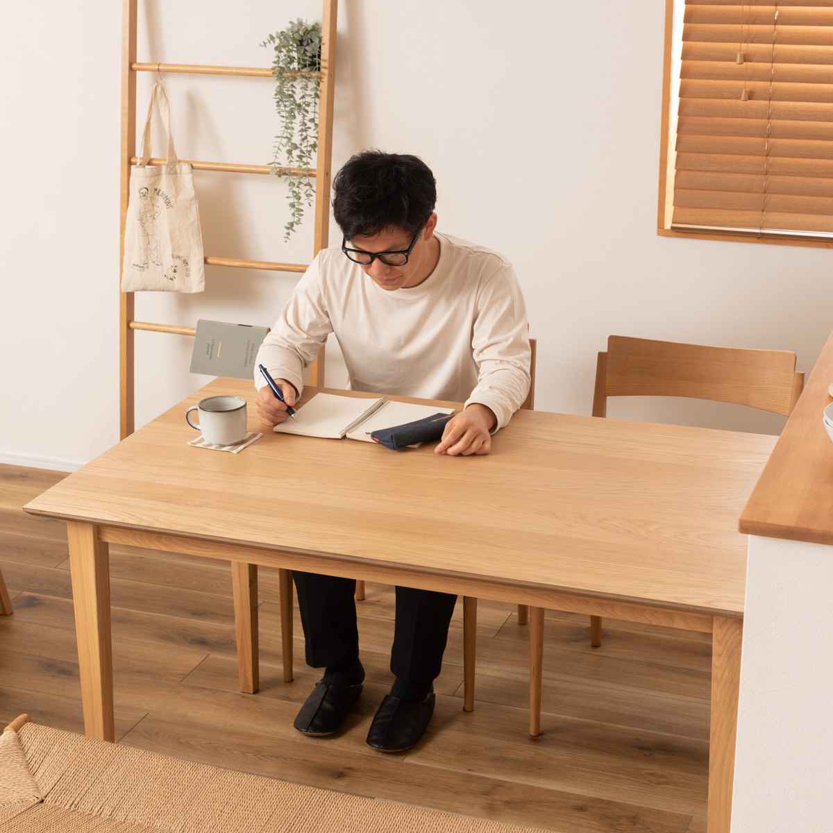 【新品 送料無料】　ダイニングテーブル　全4色　センターテーブル　食卓机　デスク 不二貿易（Fuji Boeki） ダイニングテーブル 幅120cm 長方形
