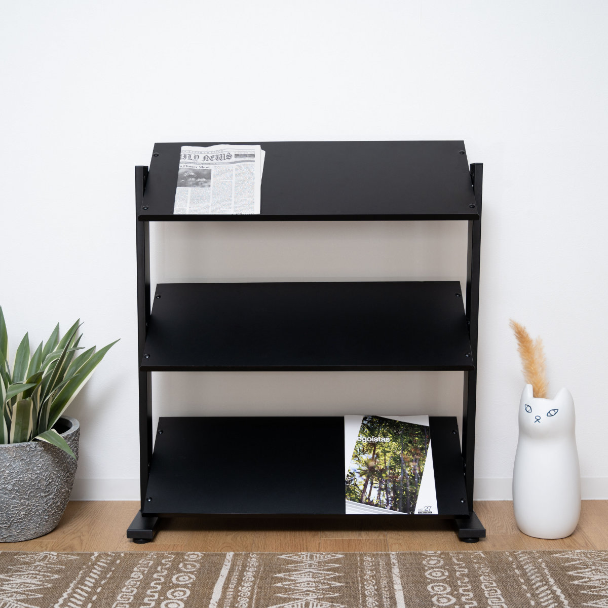 東谷 マガジンラック 3段 棚板角度調整 シェルフ スチール製 約幅