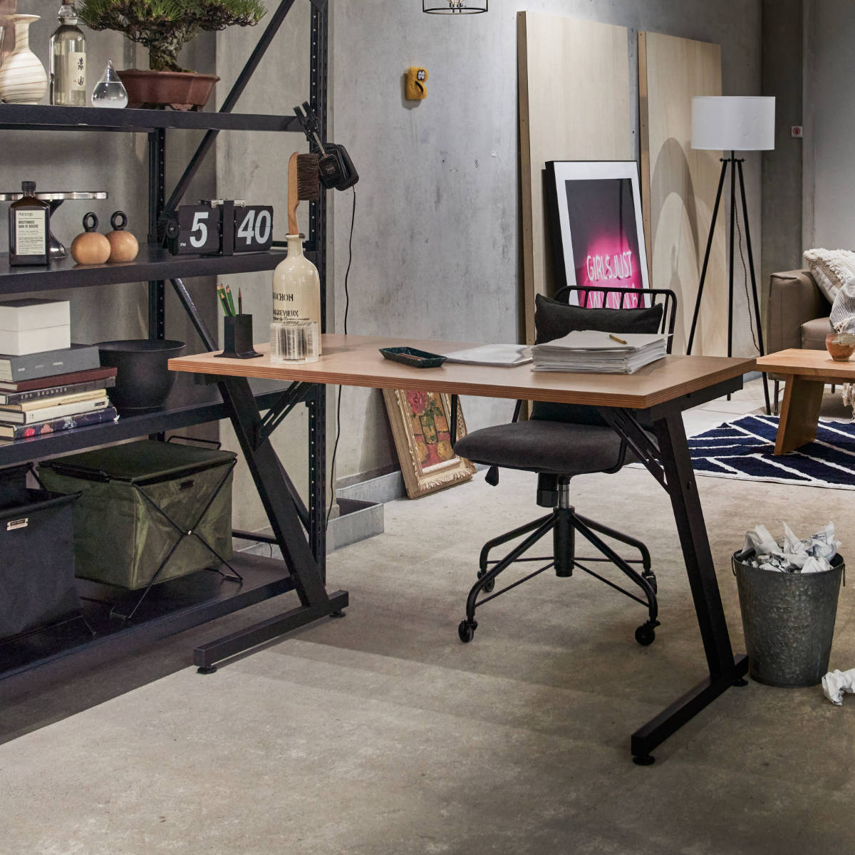 東谷 デスク 幅120cm アジャスター付き （ 木目調 おしゃれ パソコン