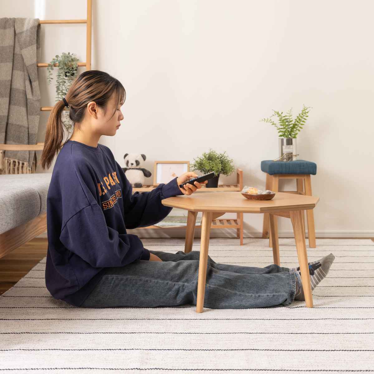 ローテーブル シンプル どんな部屋にも合わせやすい 東谷 ローテーブル 高さ36cm 天然木 組立品 （ 座卓 小さめ 北欧