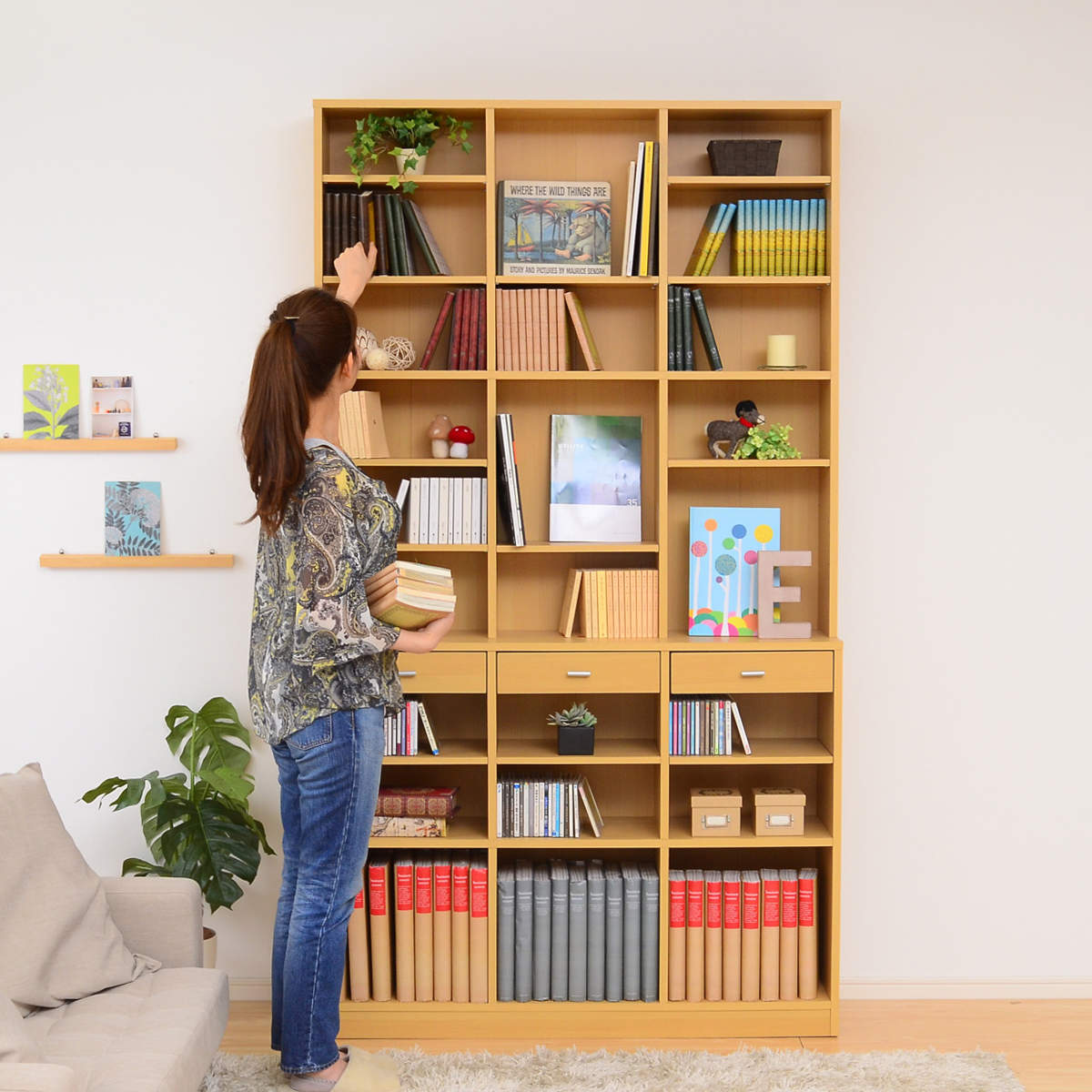 美品　北欧スタイル　ハイタイプ　ブックシェルフ　キャビネット　飾り棚　本棚 ディスプレイラック 本棚 キャビネット おしゃれ 北欧 リビング