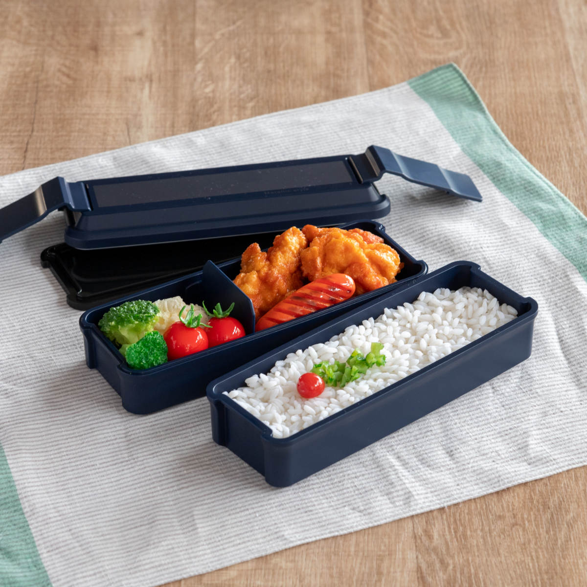 OSK（オーエスケー） お弁当箱 メタリックスタイル 850ml 2段 （ 弁当