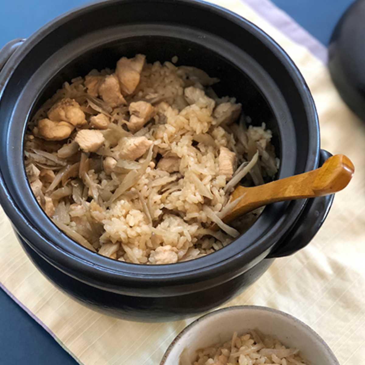 炊飯土鍋 3合 絶品ごはん鍋 中蓋付き 萬古焼 日本製 （ ガス火対応