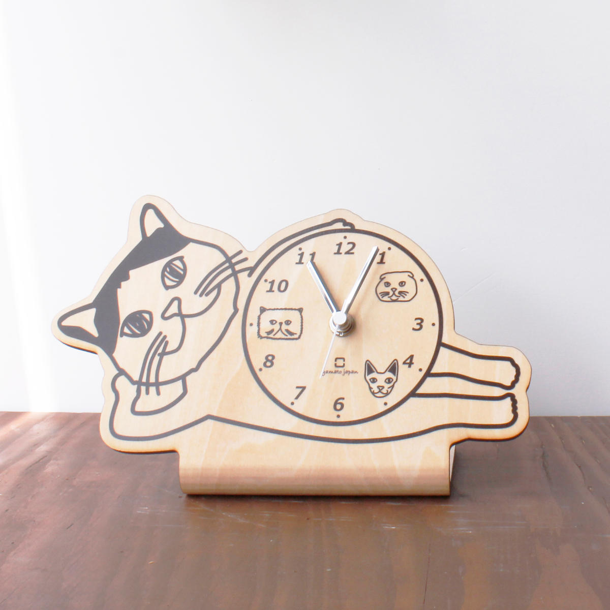 ヤマト工芸 置き時計 stand clock CATS エキゾチックショートヘア