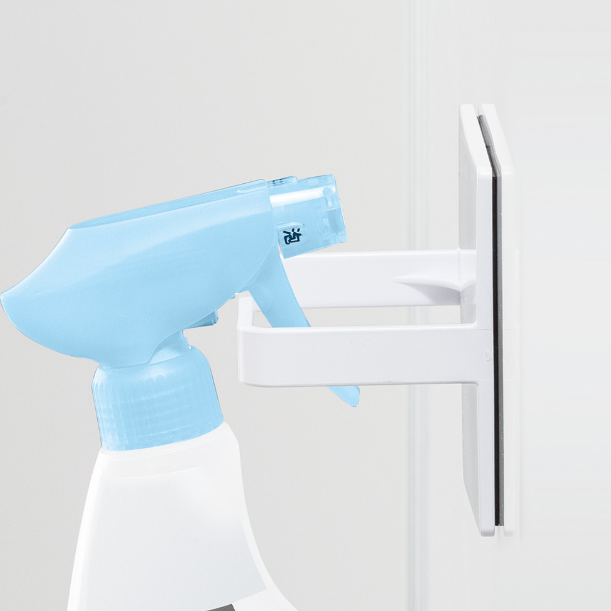 バス収納 マグネット スプレーボトルホルダー ...の詳細画像1