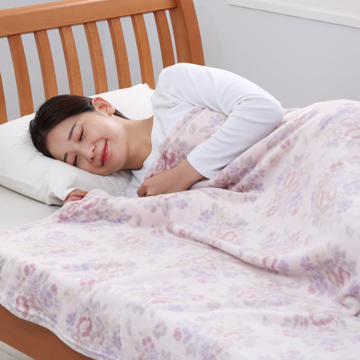 西川（nishikawa） ニューマイヤー毛布 シングル ブーケ柄 （ ニシカワ