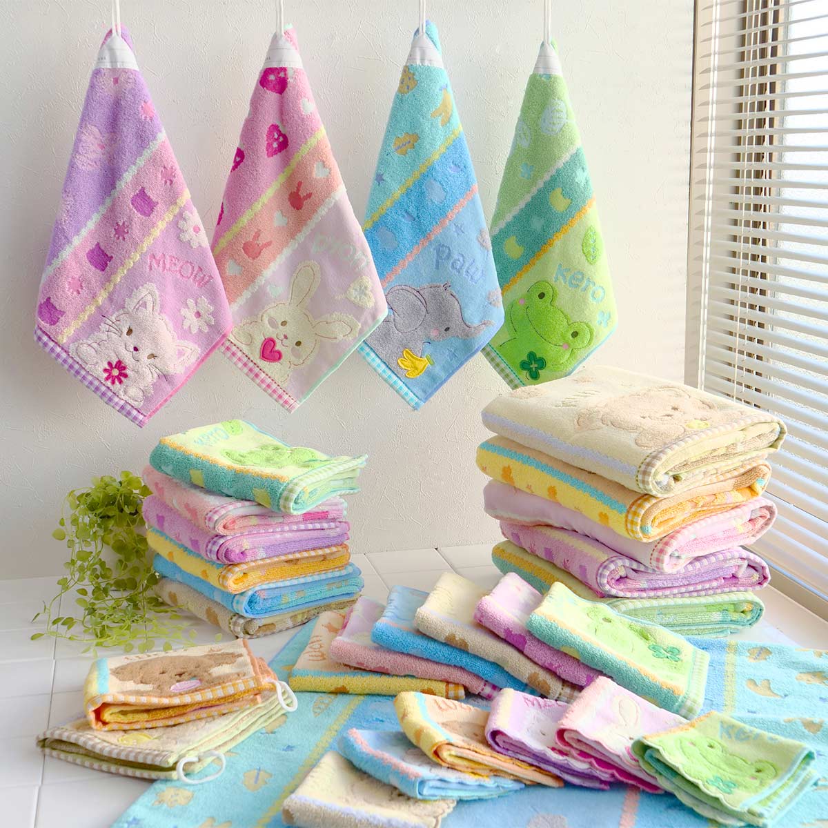 ミニタオル マシュマロフレンズ 23×23cm （ ハンドタオル 手拭き 無