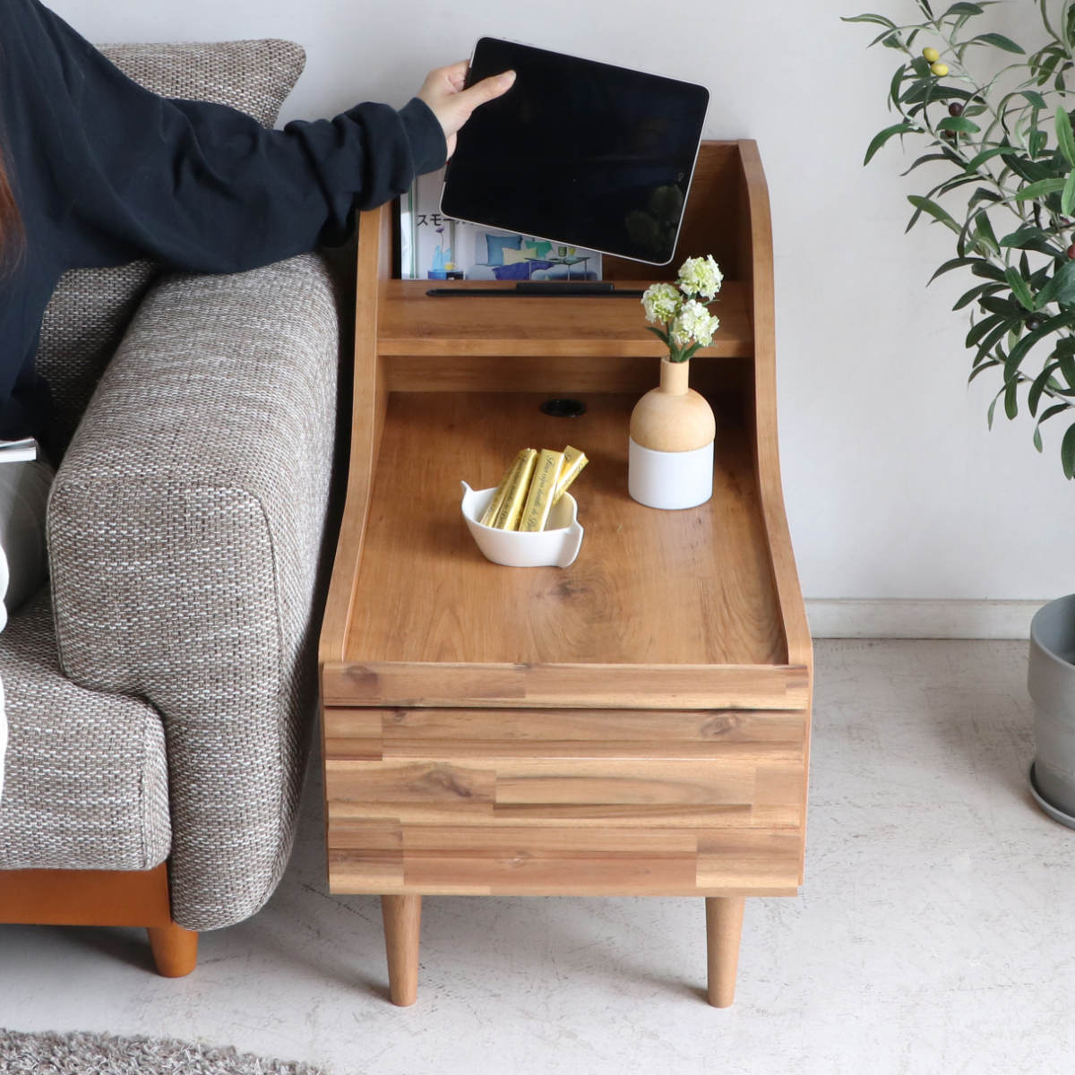 東馬（Tohma） サイドテーブル 高さ59cm 天然木 日本製 （ ソファ