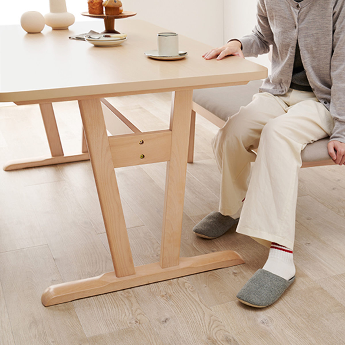 HAGiHARA（萩原） ダイニングテーブル 幅145cm 4人掛け 木目 （ 木製