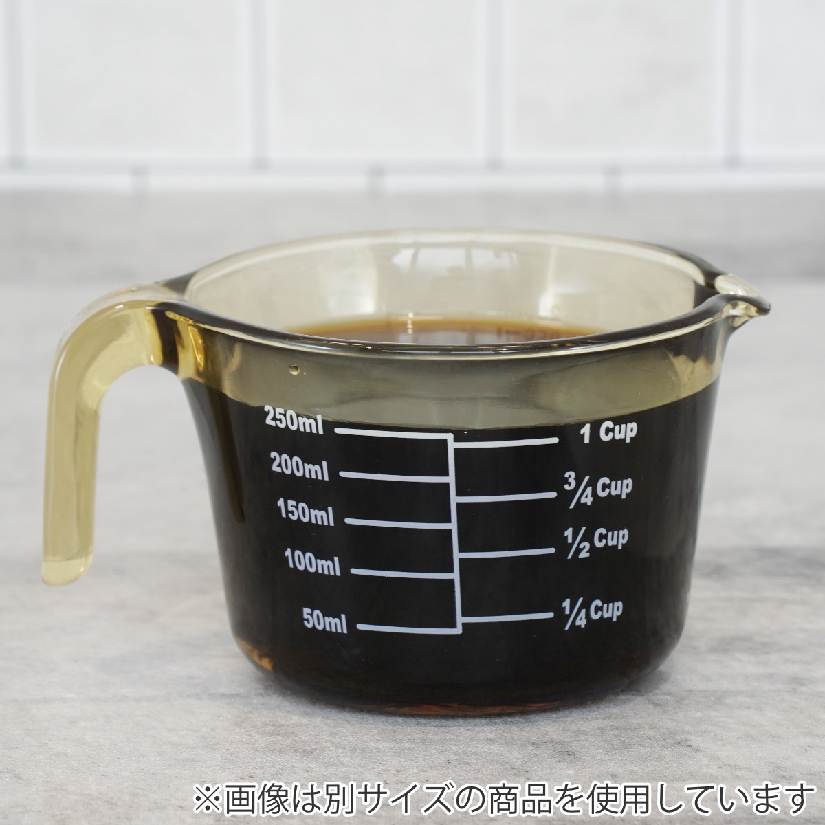 耐熱ガラス メジャーカップ 金属ハンドル パール金属 計量カップ 500ml VISIONS ガラス製 メジャーカップ