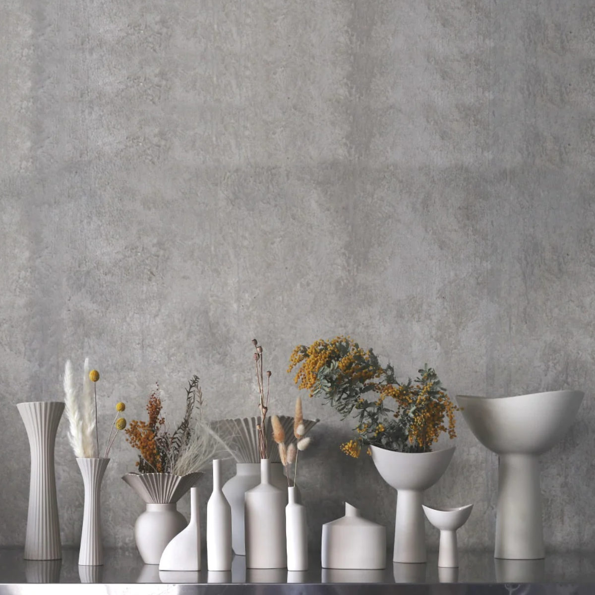 灰色の陶器製花瓶2つセット　物置 magnet 花瓶 CACCIA9 Tiny Cinque 陶器 （ 花びん 花器 ベース 無地