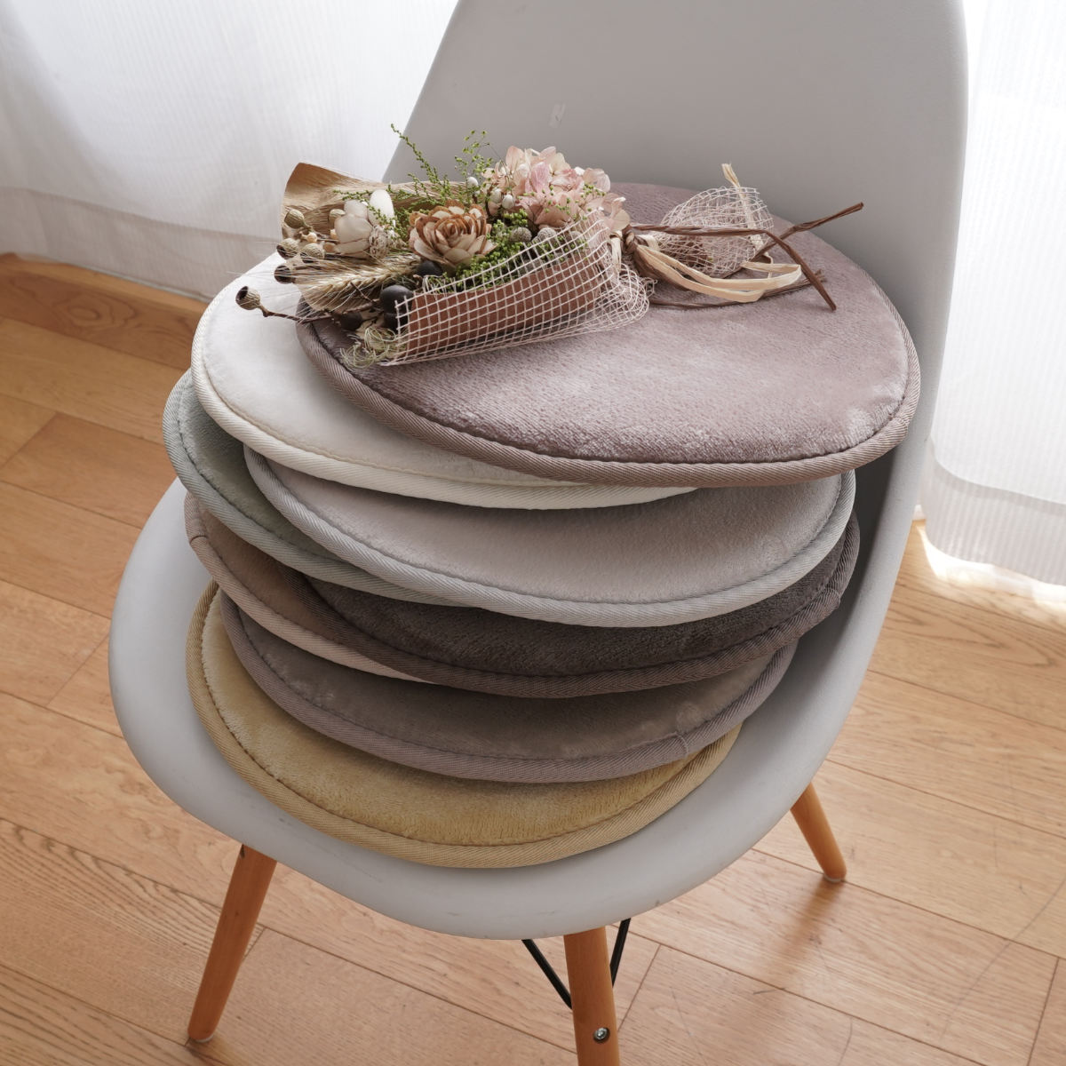 ERARE（エラーレ） チェアパッド 3層ウレタン フランネル 円形 くすみ