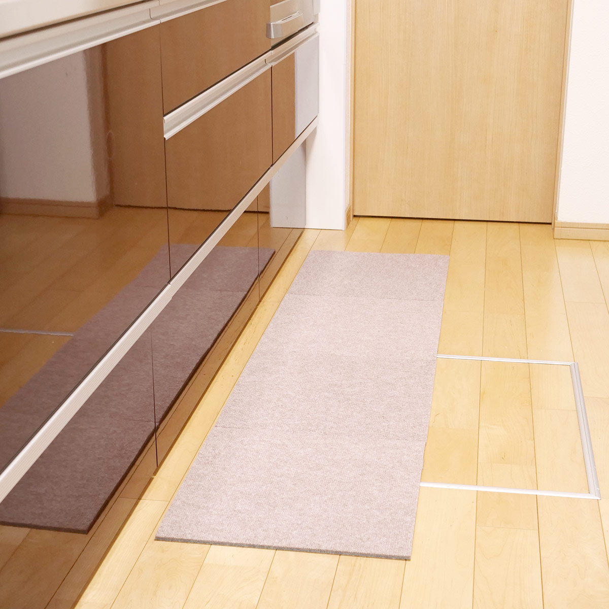 ワタナベ工業 タイルマット 吸着ぴたパネル 防音タイプ 約40×40cm 20枚