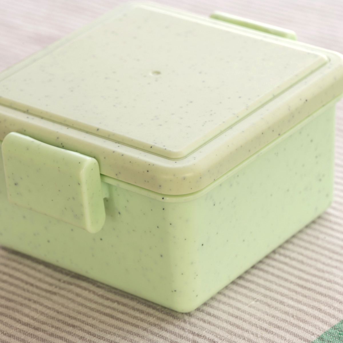 弁当箱 三好製作所 お弁当箱 GEL-COOL square M ジェラート 1段 400ml （ 弁当