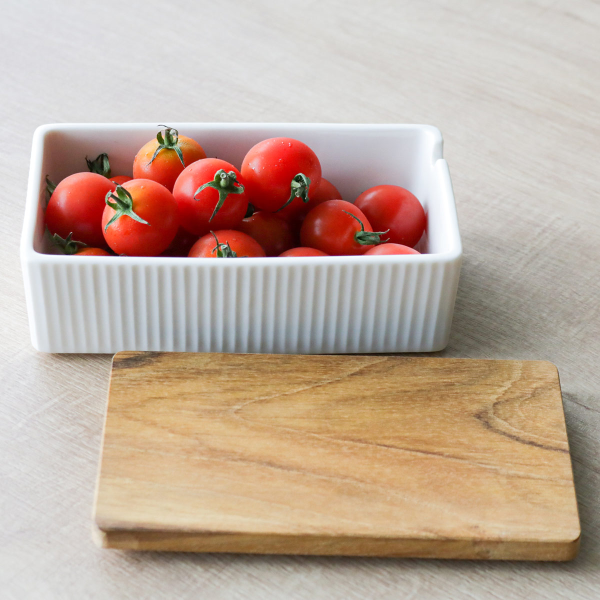 ViV（ヴィヴ） バターケース （ ヴィヴ 陶磁器 日本製 スリット付き