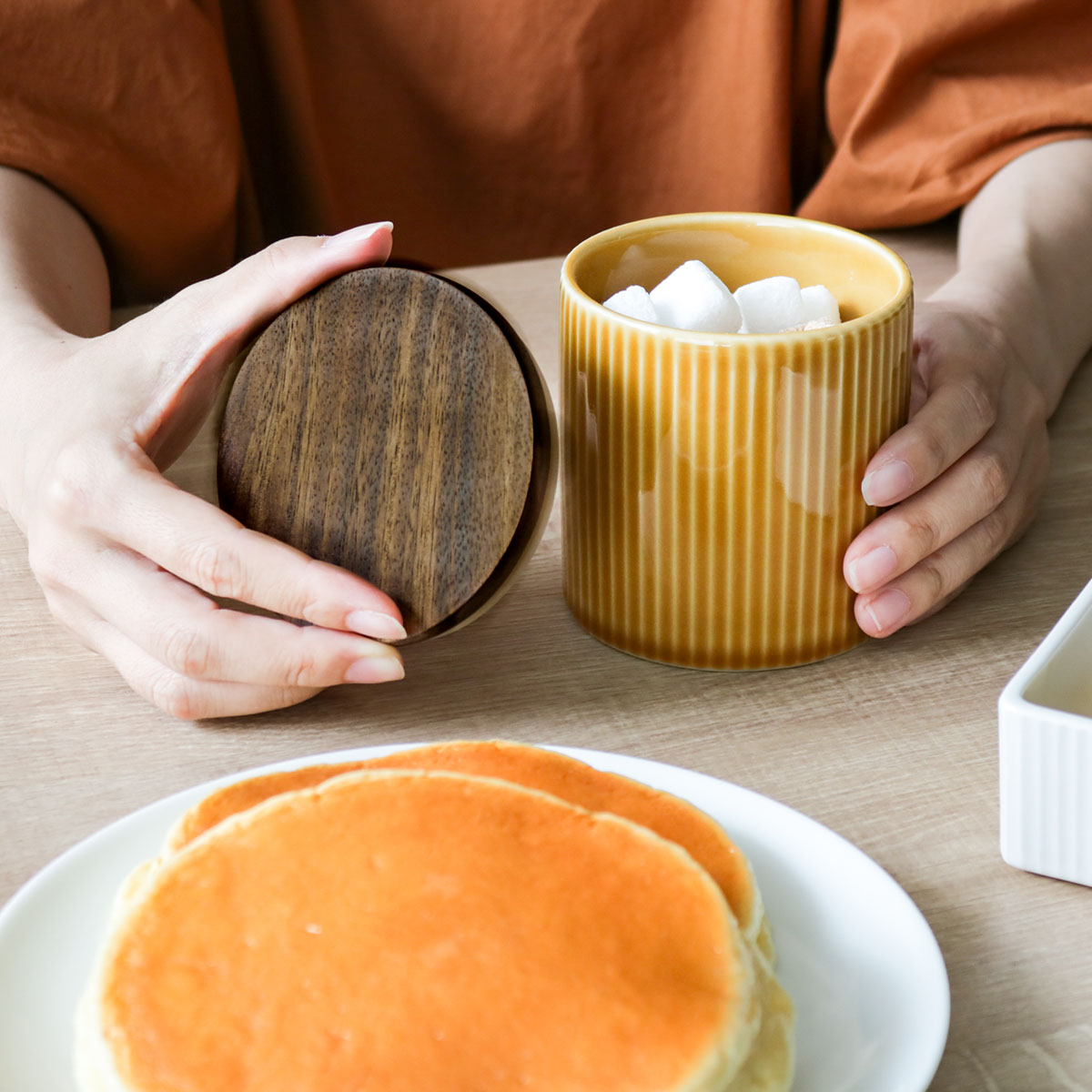 ViV（ヴィヴ） 保存容器 370ml シェノンキャニスター （ ヴィヴ 陶磁器