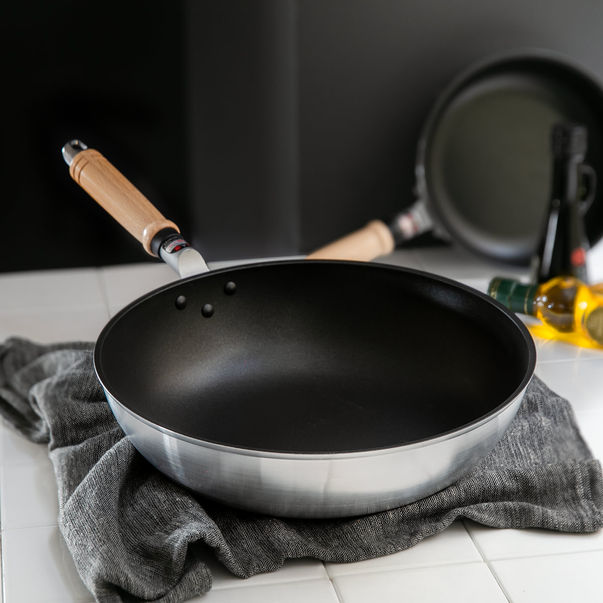 北陸アルミニウム いため鍋 30cm ガス火専用 深型フライパン 新マイ