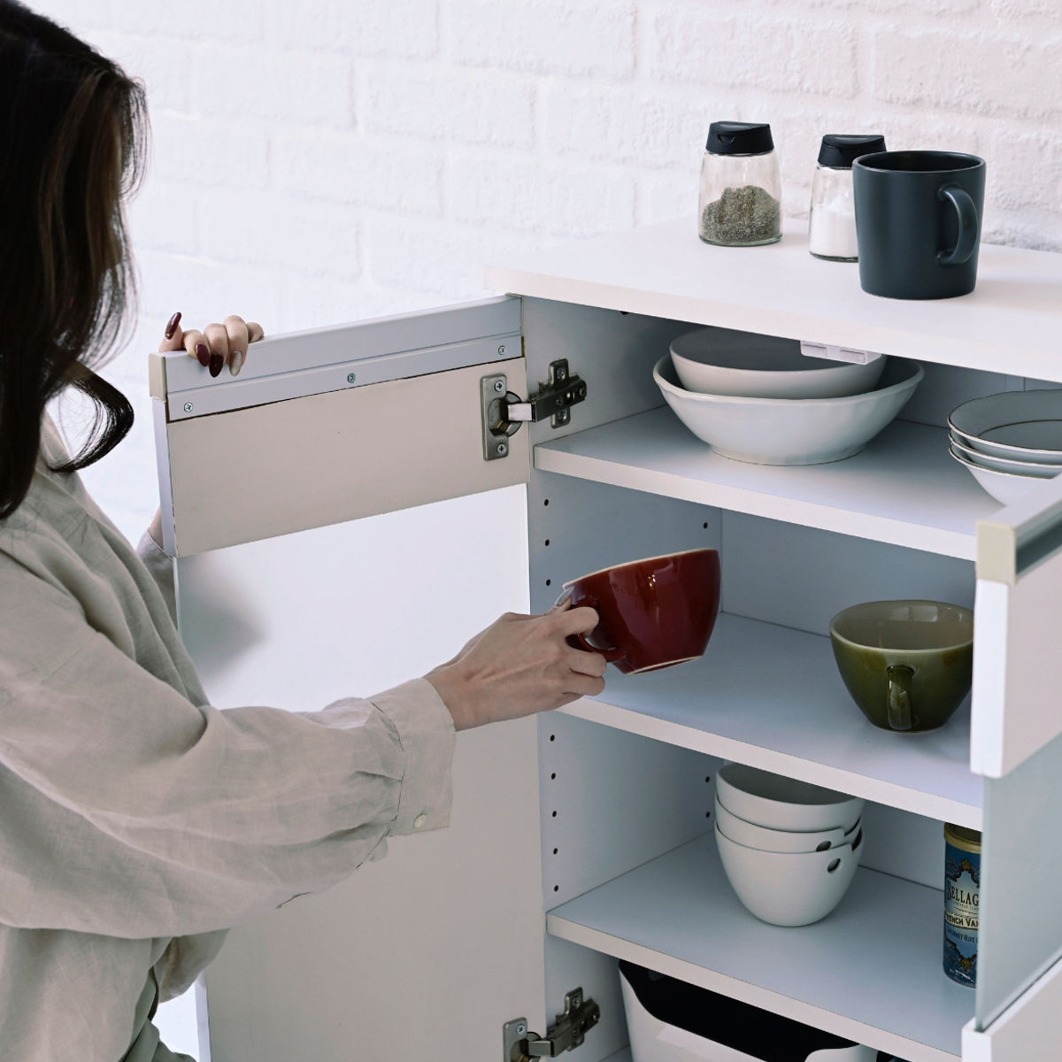 カウンター下収納 開き戸 キャビネット 鏡面前板 幅60cm （ カウンター