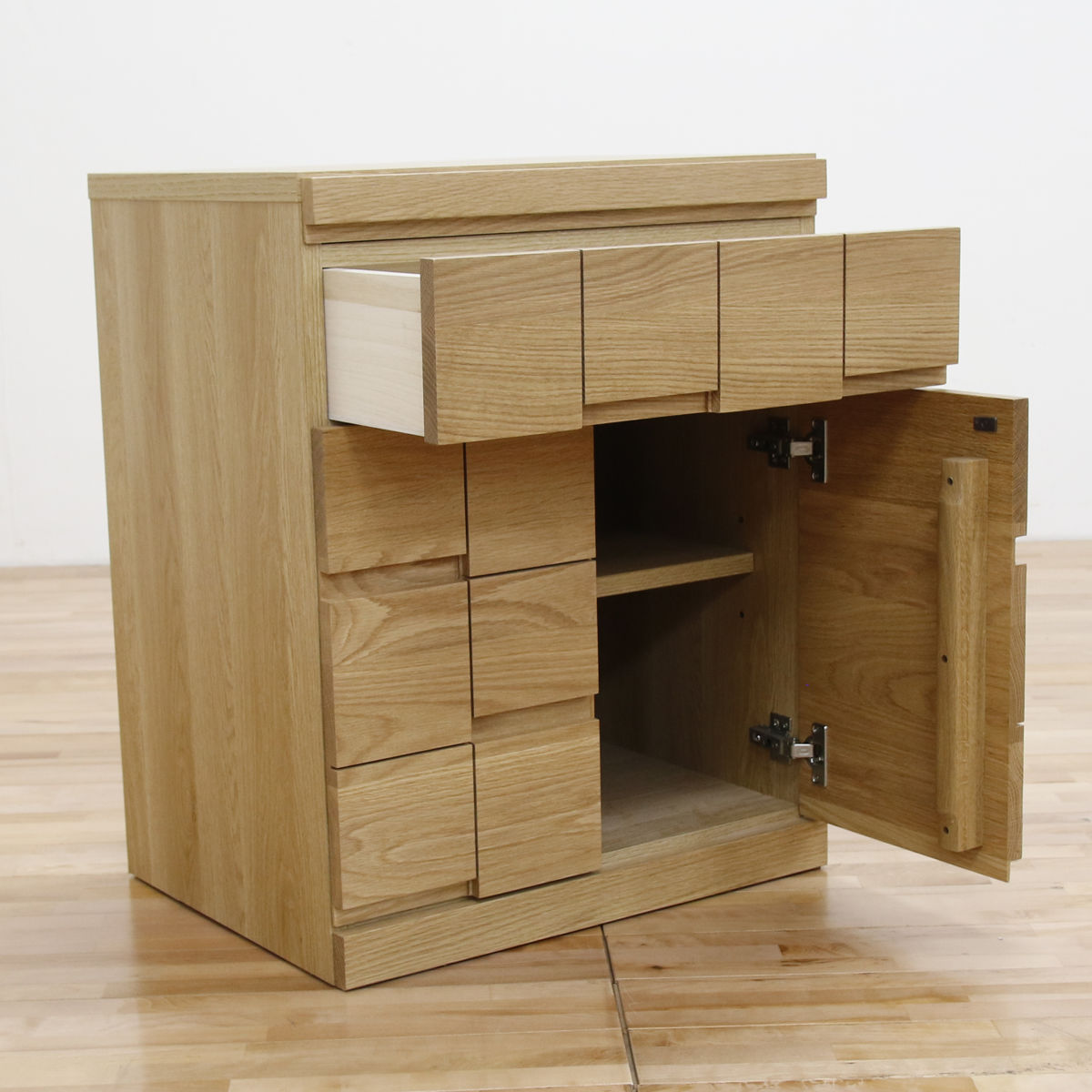 丸田木工 仏壇キャビネット 開き戸 ホワイトオーク 日本製 ARK 約幅