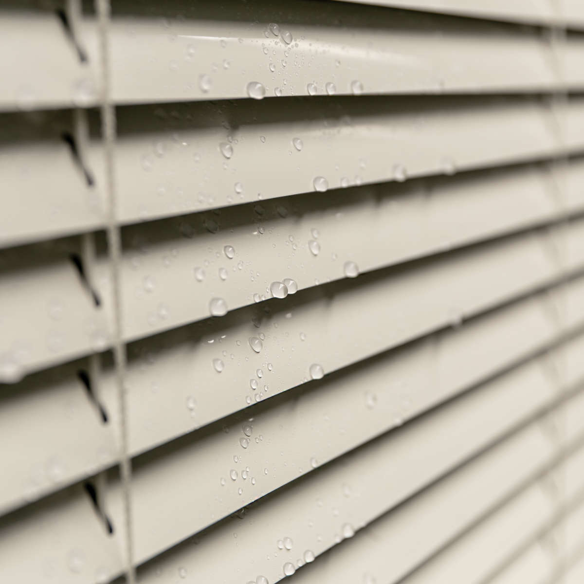 TOSO（トーソー） ブラインド 70×108cm アルミ製 （ TOSO アルミ製