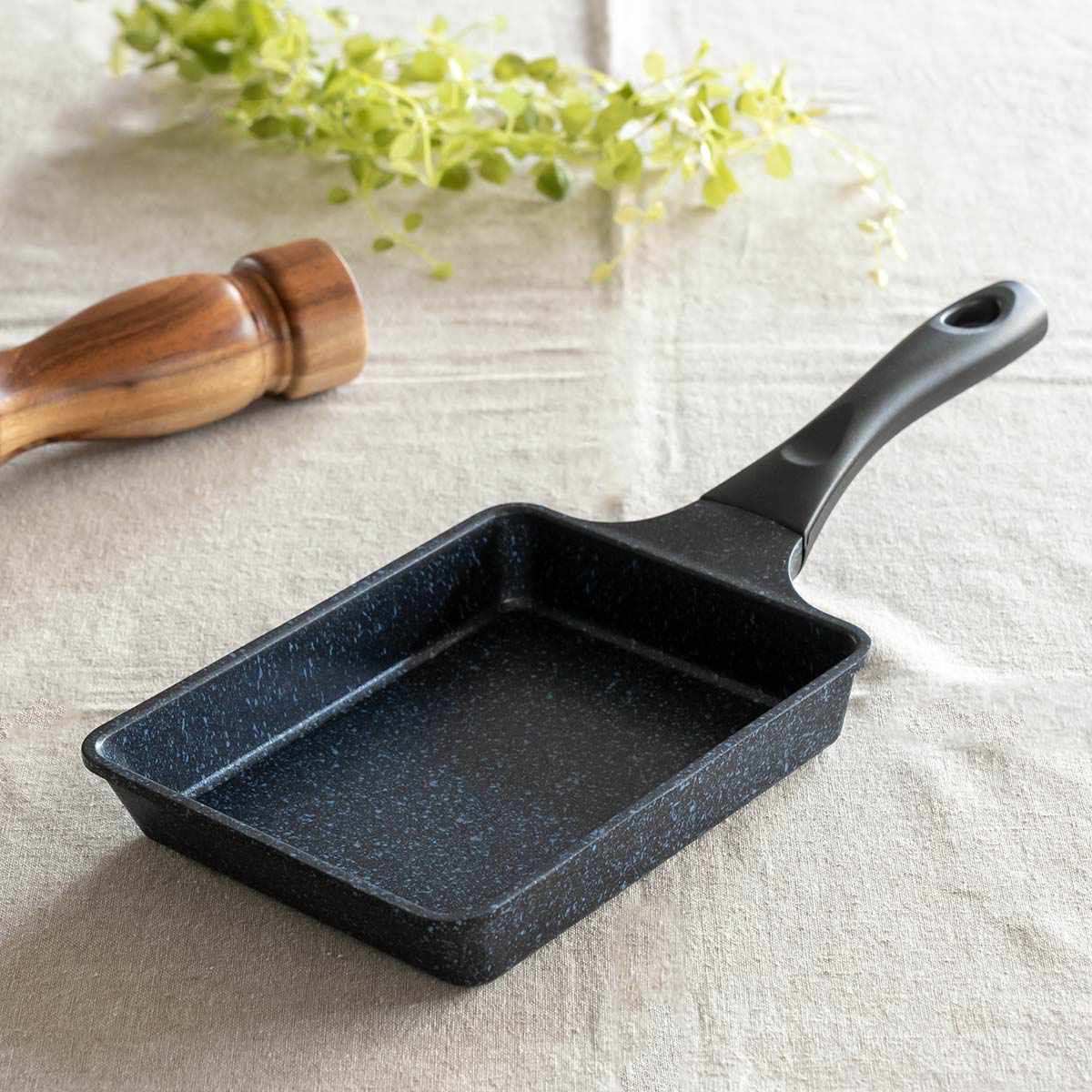 卵焼き器 14×19cm ガス火専用 軽量 ダイヤモンドマーブル アルミ