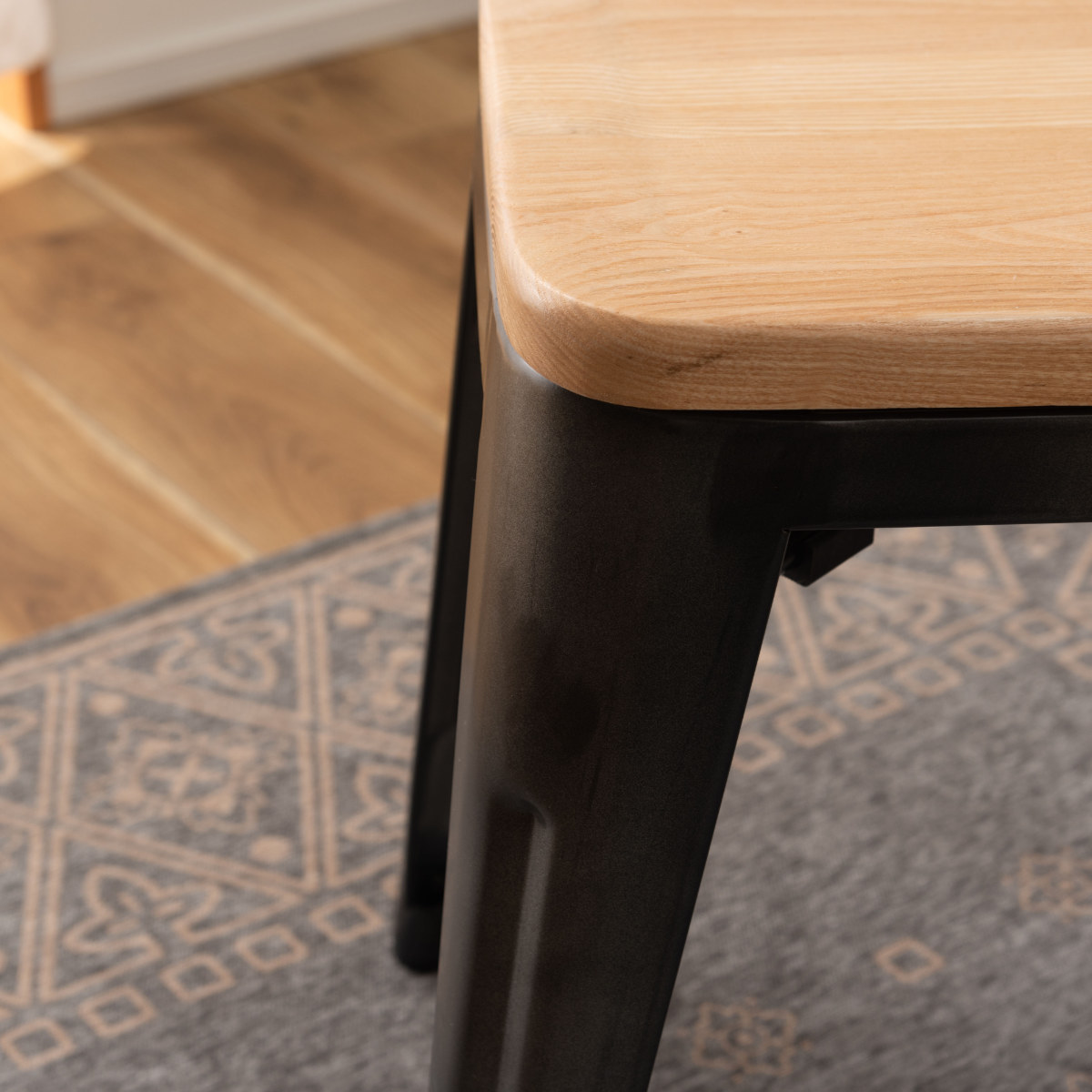 東谷 ダイニングチェア 座面高44.5cm 木製座面 肘付き 2脚セット