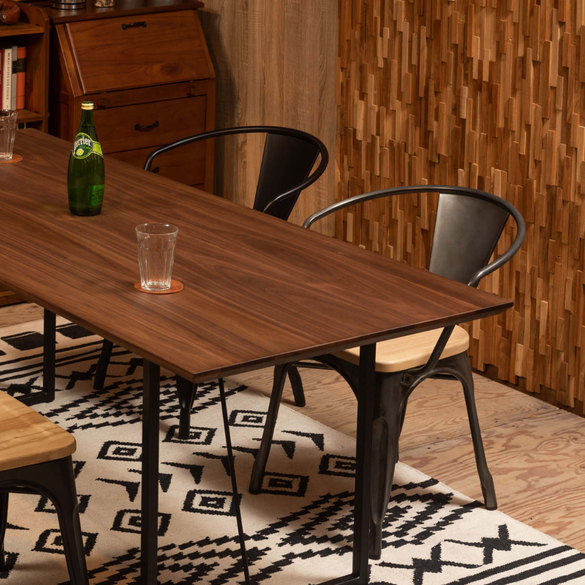 東谷 ダイニングチェア 座面高44.5cm 木製座面 肘付き 2脚セット