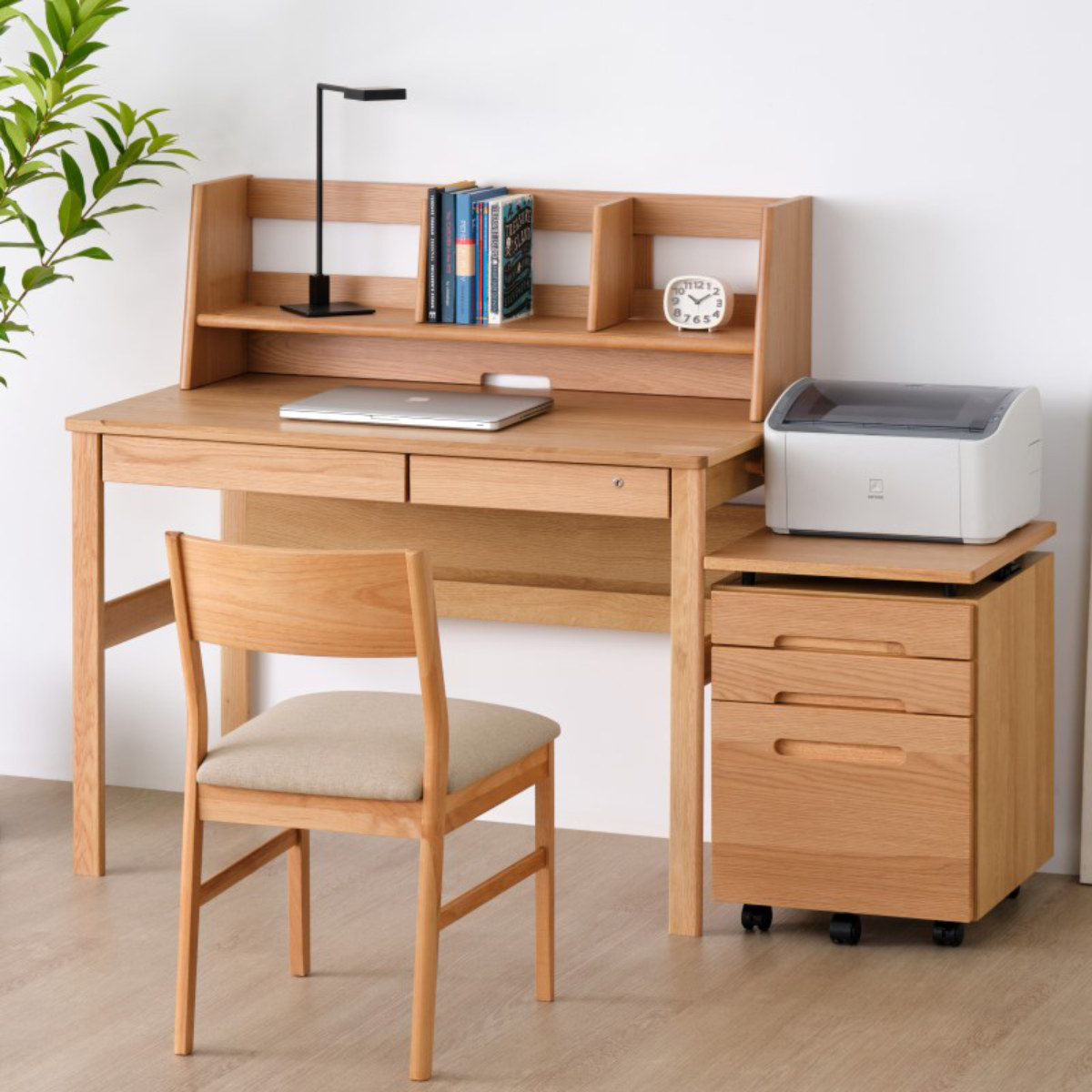 木製デスク 引き出し付き シンプル　学習机　美品 一生紀（ISSEIKI） 学習机 幅105cm シンプル 木製 （ デスク 机 勉強机