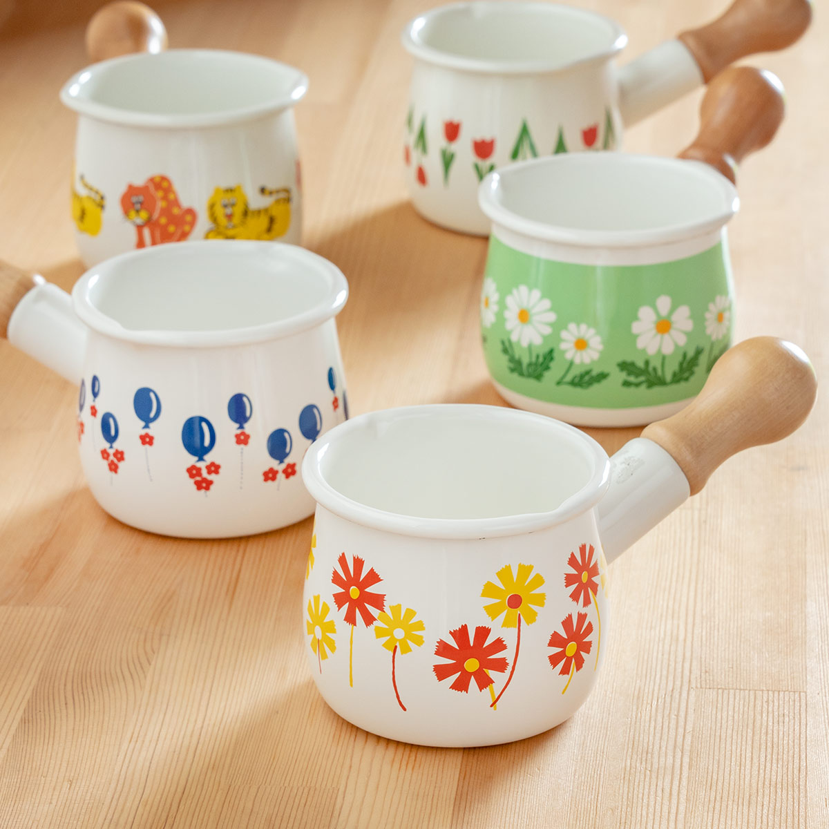 ホーロー鍋 ポット ケトル 未使用ミルクパン アンティーク レトロ 調理器具 ホーロー鍋 ポット ケトル 未使用ミルクパン アンティーク レトロ 調理器具