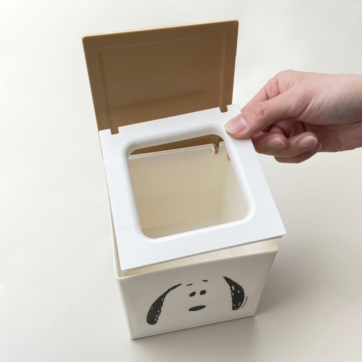 箱型ティッシュケース スヌーピー フタ付 日本製 （ ティッシュケース ふた付き ティッシュボックス ティッシュカバー フラップ式 詰め替えケース SNOOPY ） | 錦化成 | 08