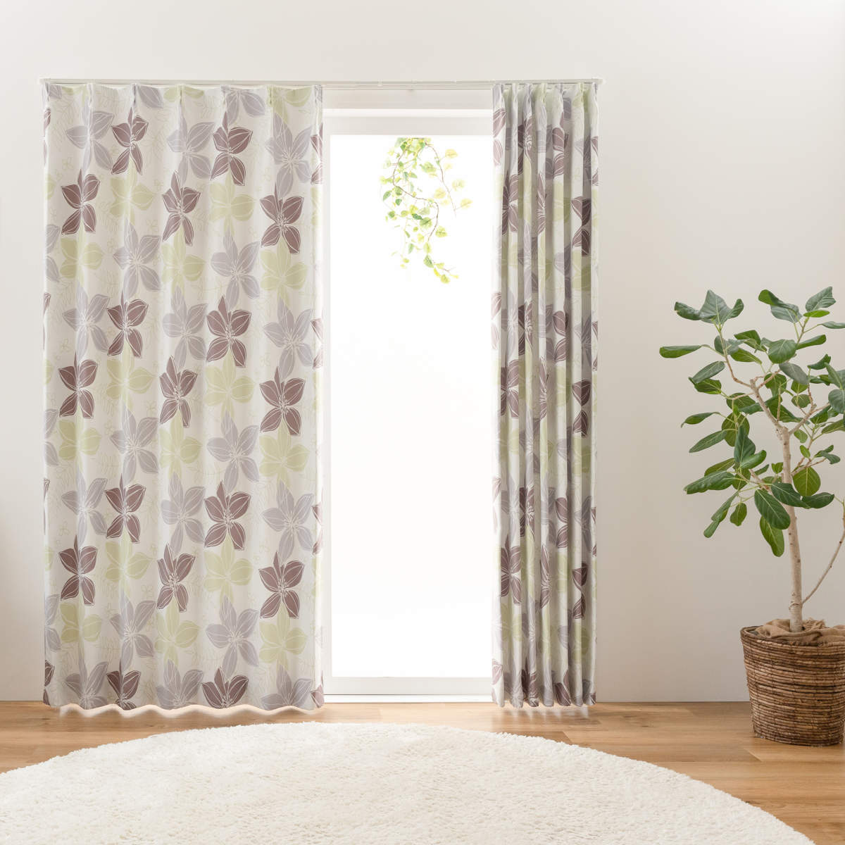 ユニベール（UNIVERS） 遮光カーテン 2級遮光 形状記憶 花柄 幅100cm