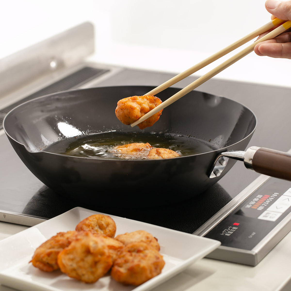 炒め鍋 28cm 鉄製 煌鉄 窒化加工 日本製 （ IH対応 ガス火対応 鉄