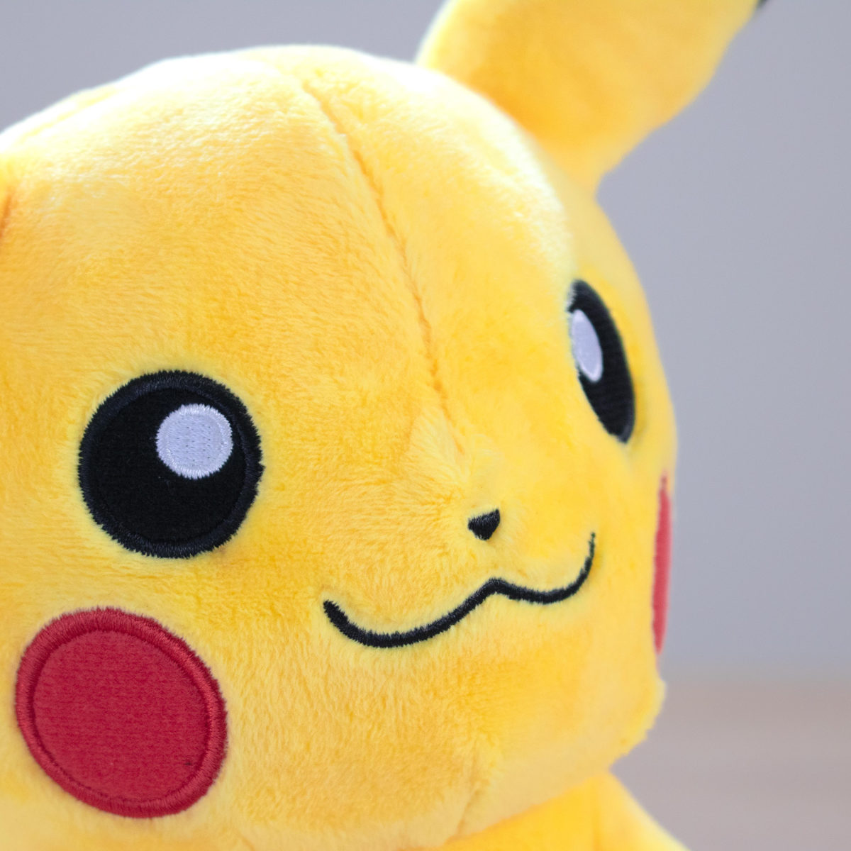 ポケットティッシュケース ポケモン ピカチュウ （ ティッシュカバー