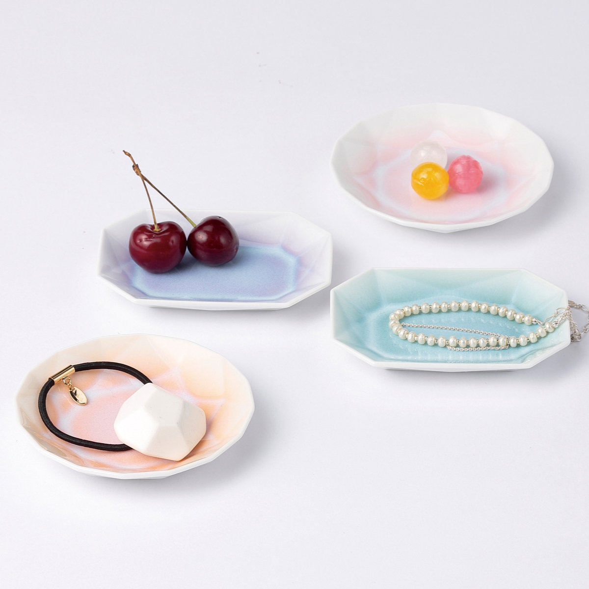 プレート 10cm Floyd Arita Jewel 磁器 有田焼 （ 食洗機対応 電子