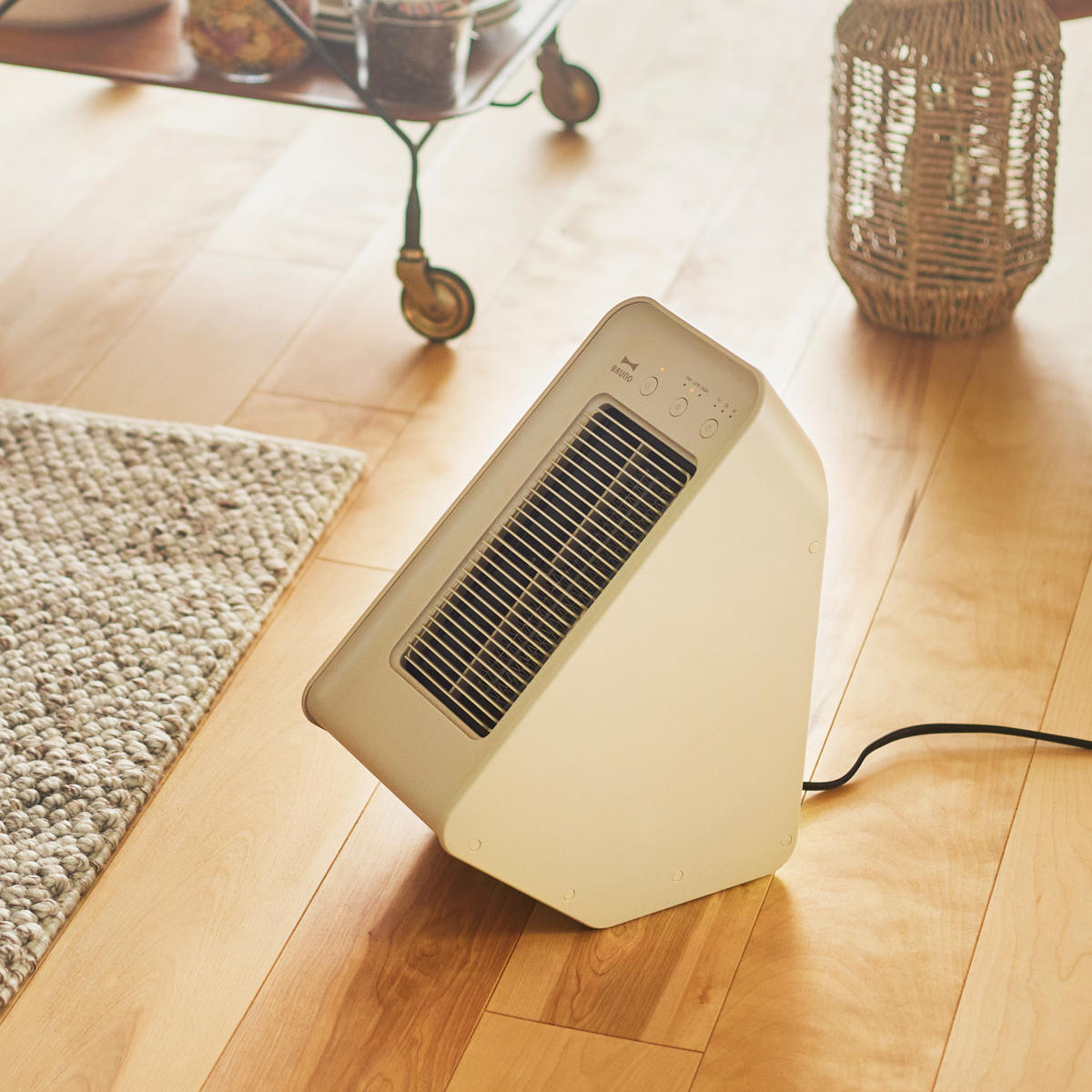 BRUNO（ブルーノ） ファンヒーター 2アングル セラミック 暖房器具