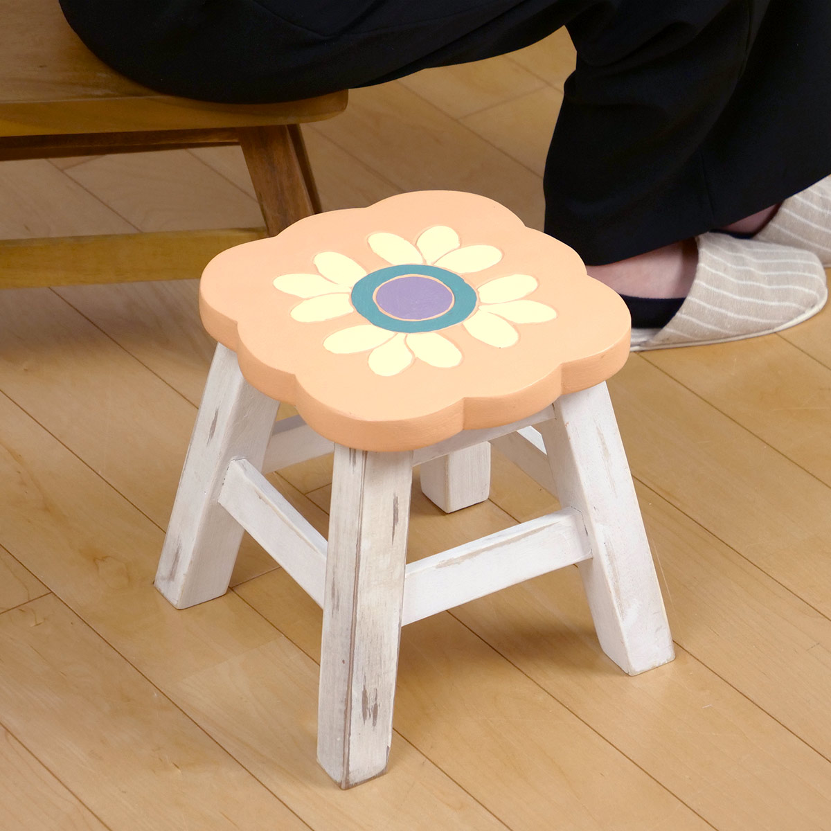 スツール 座面高25〜26cm ピンクフラワー 天然木 （ ウッドスツール