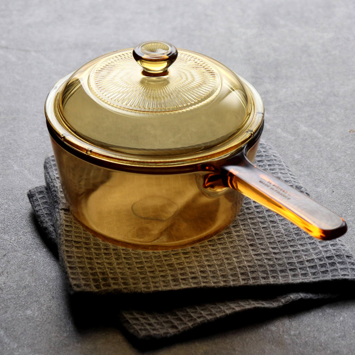 銅製片手鍋 真鍮ハンドル ガラス蓋付き パール金属 片手鍋 16.5cm ガス火専用 ガラス製 VISIONS 1L ソースパン